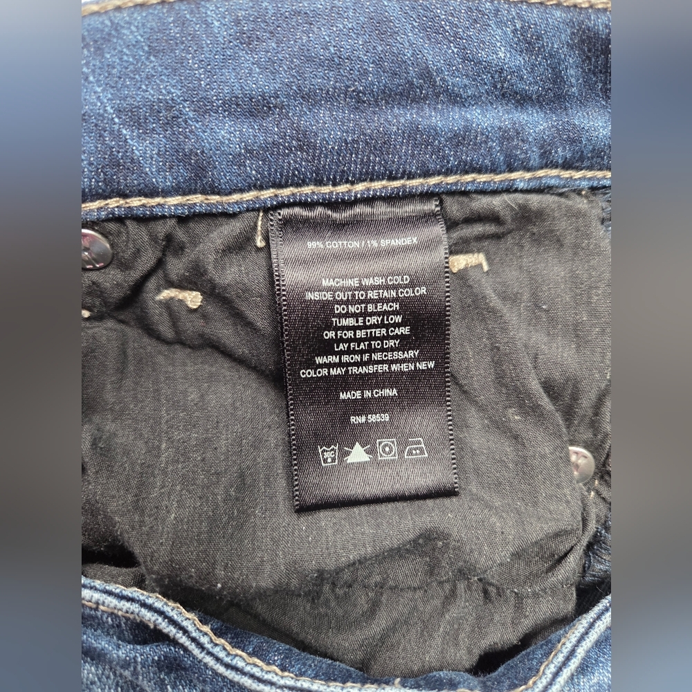 KUT from the Kloth Straight-Leg Jeans - Picture 4 of 9
